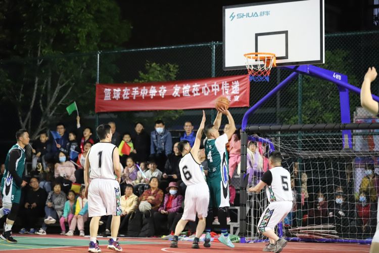 义许多顶级